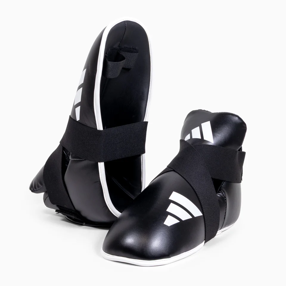 PROTECTOR DE PIE ADIDAS - PRO KICKBOXING - WAKO APPROVED - ADIKBB100